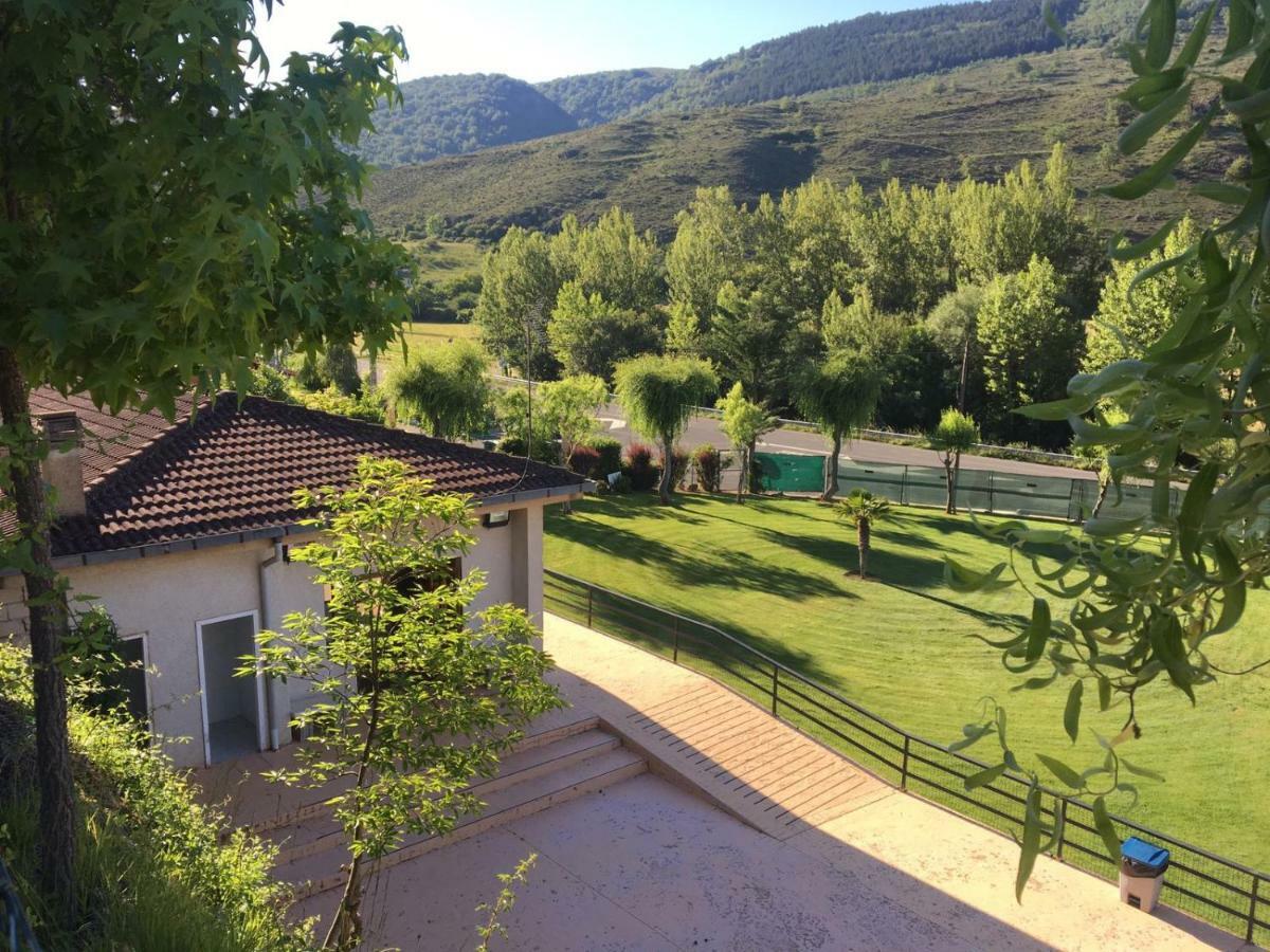 Apartamento Ezcaray Con Piscina Zorraquín Exterior photo