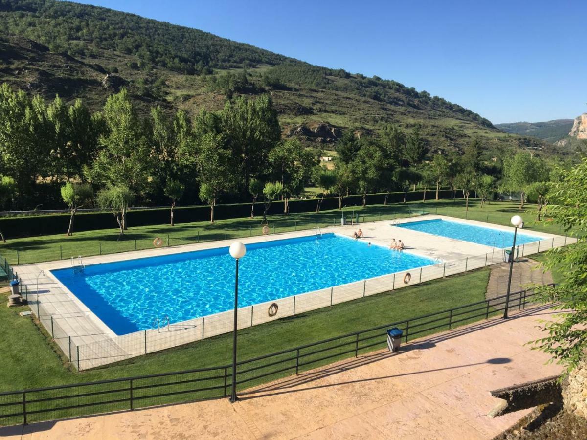 Apartamento Ezcaray Con Piscina Zorraquín Exterior photo