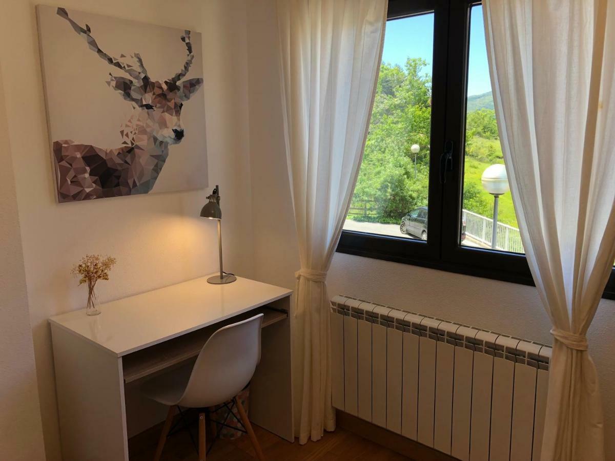 Apartamento Ezcaray Con Piscina Zorraquín Exterior photo