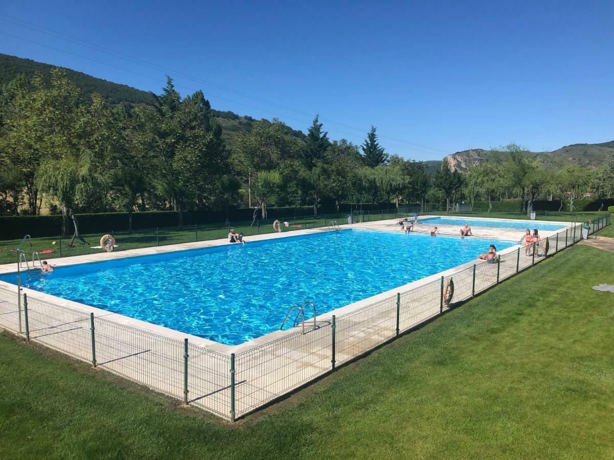 Apartamento Ezcaray Con Piscina Zorraquín Exterior photo