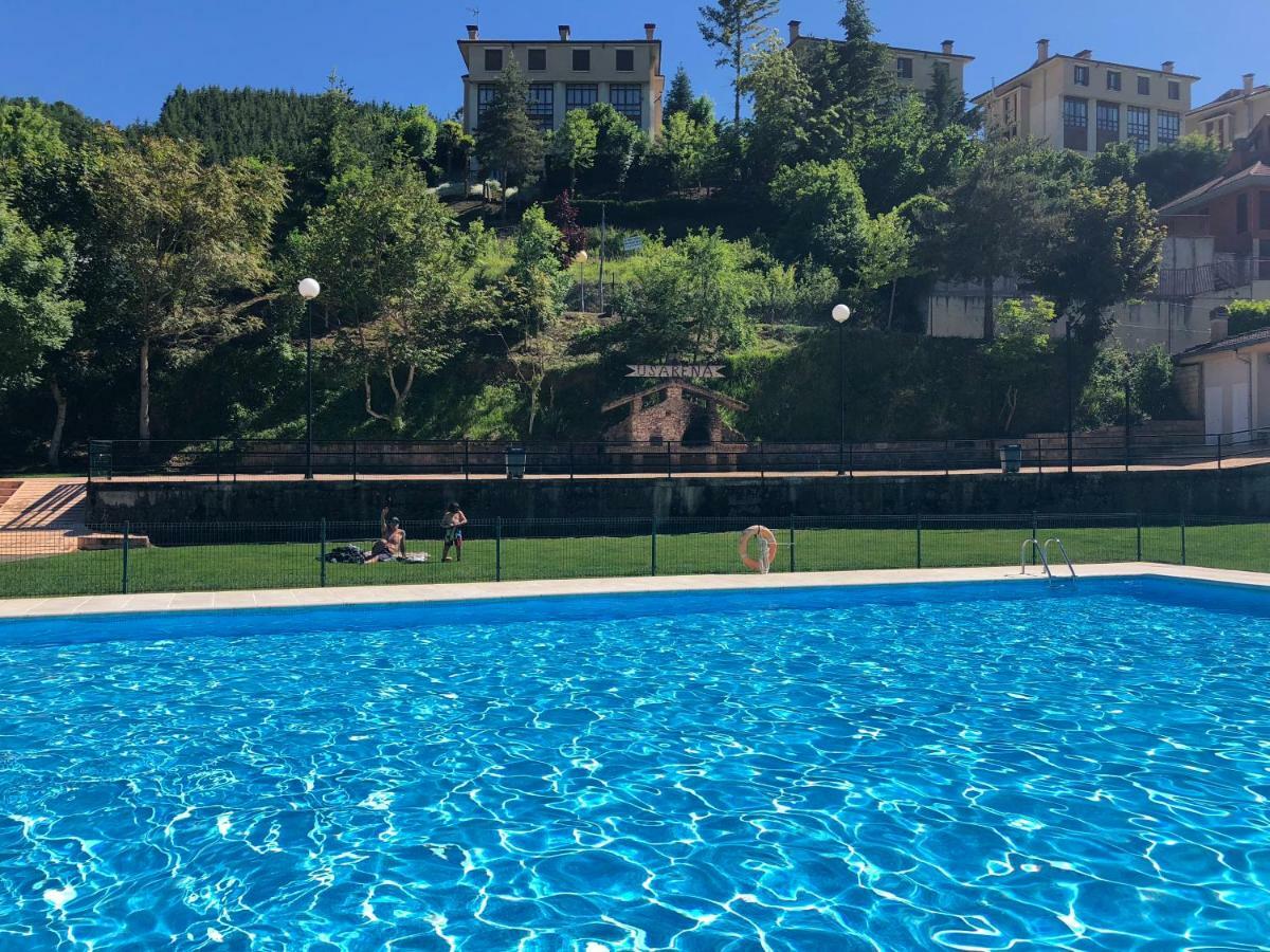 Apartamento Ezcaray Con Piscina Zorraquín Exterior photo